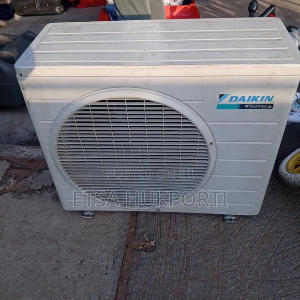 Used Inverter Daikin Air-Conditioner Out Door Only (1.5hp/R410)