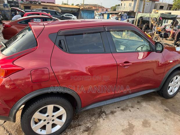 Nissan Juke SV AWD 2012 Burgundy photo 5