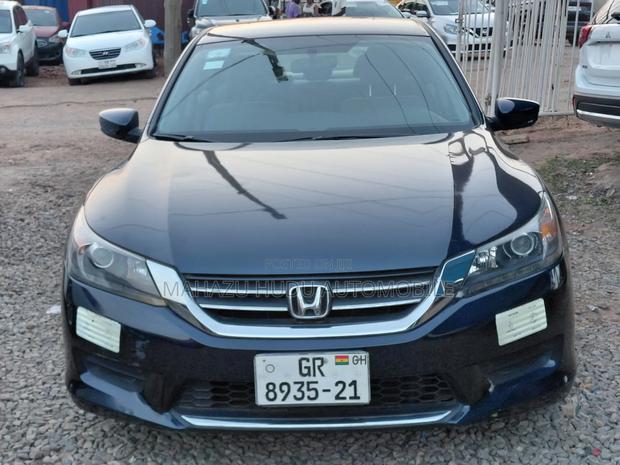 Honda Accord LX 4dr Sedan FWD (2.4L 4cyl 2A) 2017 Blue