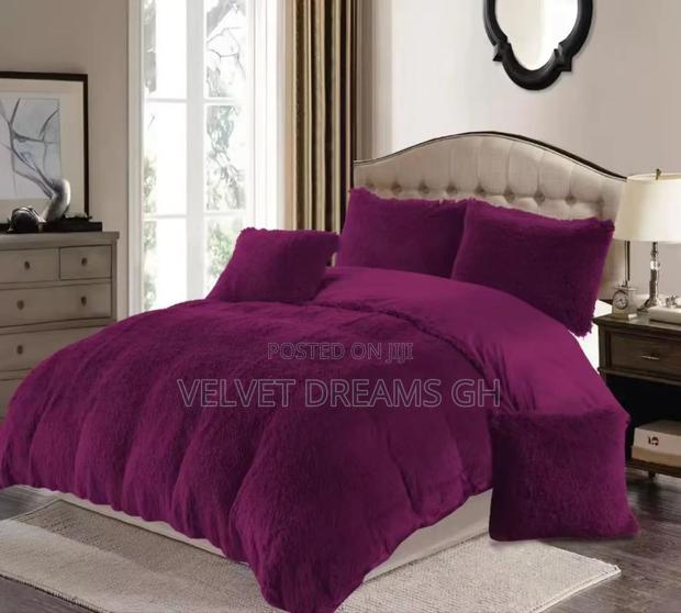 6-Piece Fluffy Duvet Set Soft, Cozy Luxurious photo 7