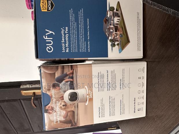 Eufy Indoor Cam E-30 photo 3