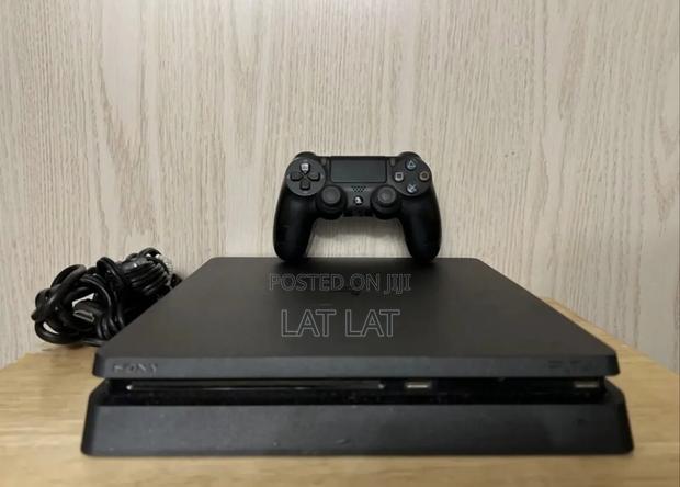 Ps4 Slim With 15 Games. Fc 26 Included