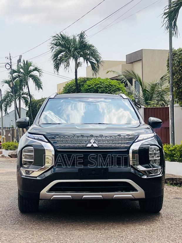 Mitsubishi Outlander SEL 2022 Black