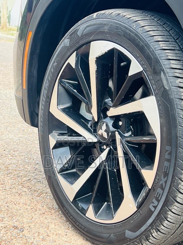 Mitsubishi Outlander SEL 2022 Black