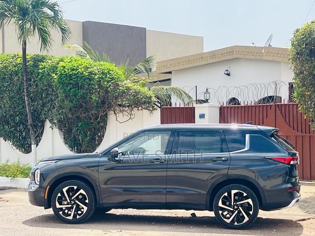 Mitsubishi Outlander SEL 2022 Black