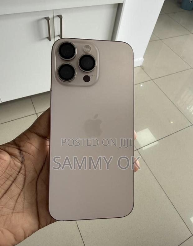 Apple iPhone 16 Pro Max 256 GB Gold