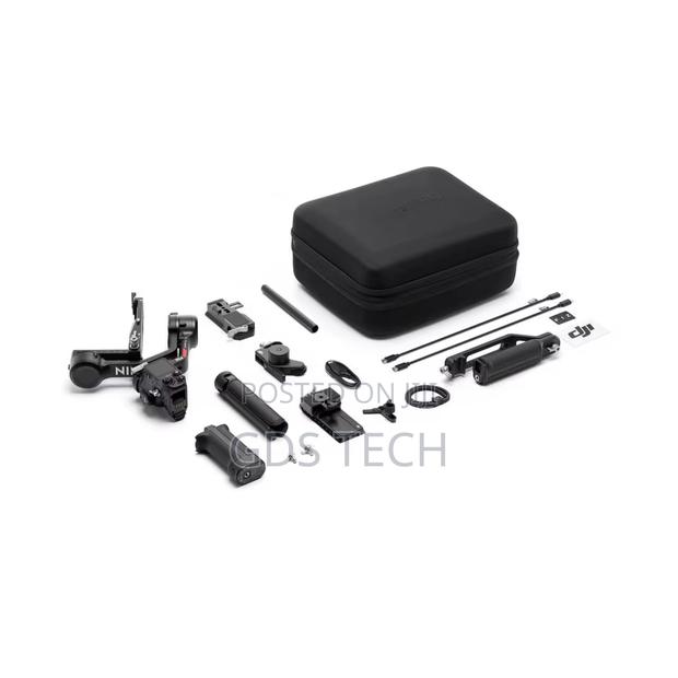 Dji Rs 4 Pro Gimbal Stabilizer Combo photo 3
