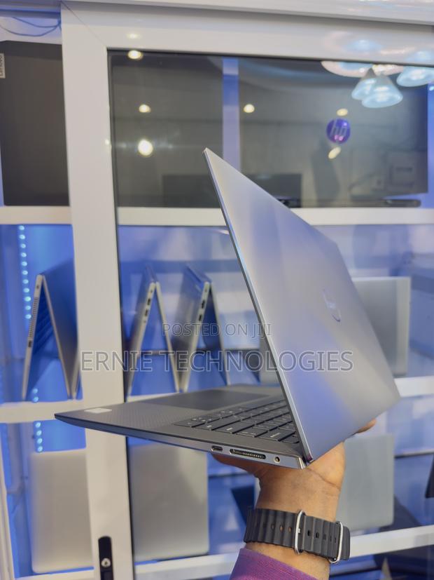 Laptop Dell Precision 5550 32GB Intel Core i7 SSD 512GB photo 2