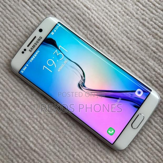 New Samsung Galaxy S6 edge 32 GB White photo 3