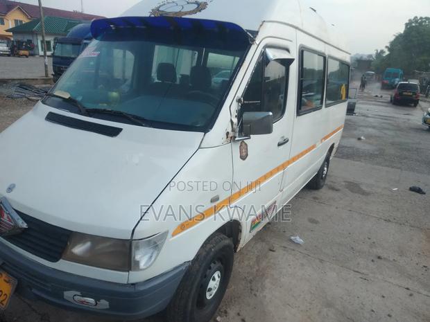 Mercedes-Benz Sprinter 2010 White