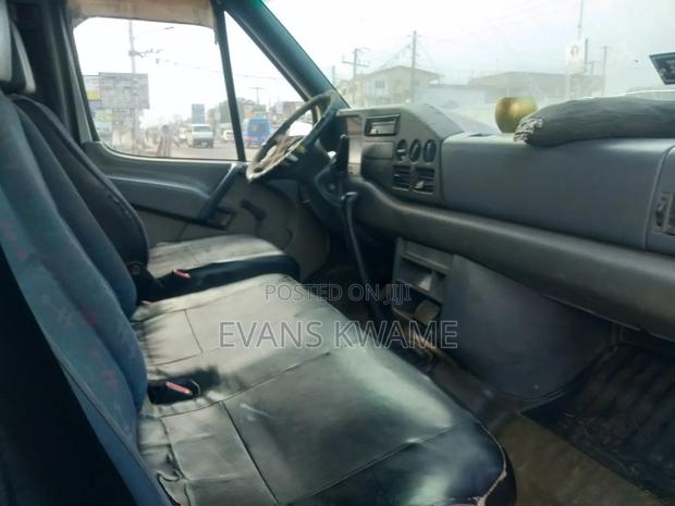 Mercedes-Benz Sprinter 2010 White photo 4