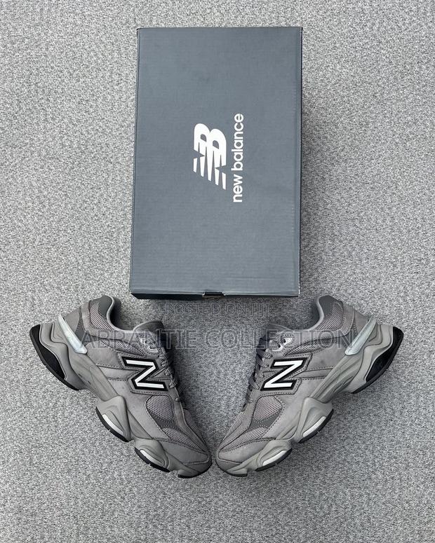 Authentic New Balance 9060 Shadow Grey · Photo 4