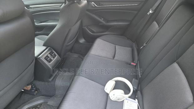 Honda Accord EX-L (1.5L 4cyl Turbo CVT) 2019 Gray photo 9