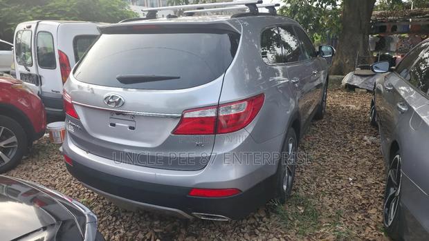Hyundai Santa Fe Limited Ultimate FWD 2017 Silver photo 3