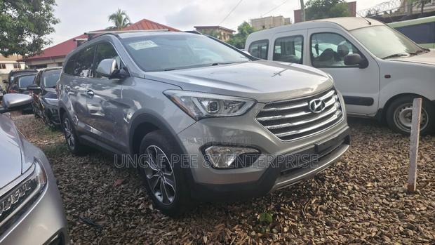 Hyundai Santa Fe Limited Ultimate FWD 2017 Silver