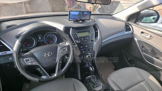 Hyundai Santa Fe Limited Ultimate FWD 2017 Silver photo 4