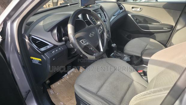 Hyundai Santa Fe Limited Ultimate FWD 2017 Silver photo 6