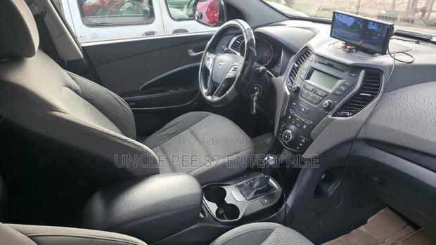 Hyundai Santa Fe Limited Ultimate FWD 2017 Silver photo 9