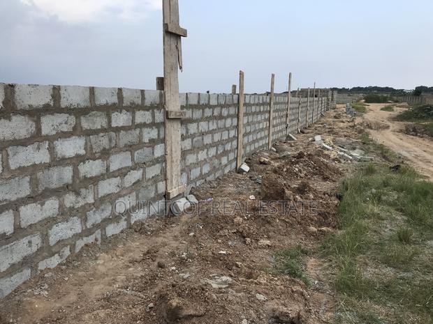 Fence Wall Construction · Photo 4