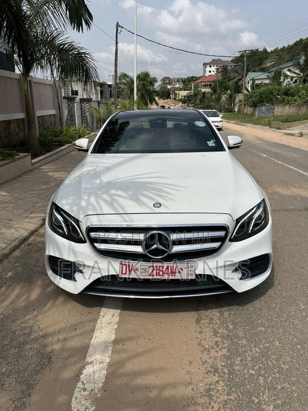Mercedes-Benz E300 2019 White