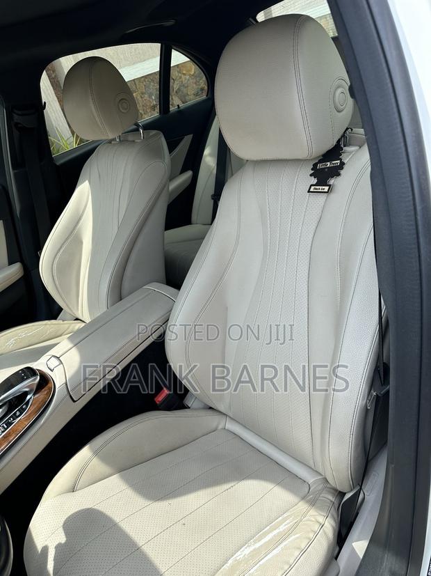 Mercedes-Benz E300 2019 White