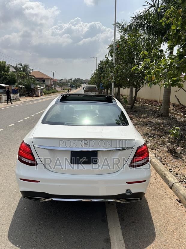 Mercedes-Benz E300 2019 White