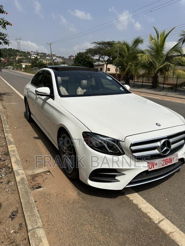 Mercedes-Benz E300 2019 White