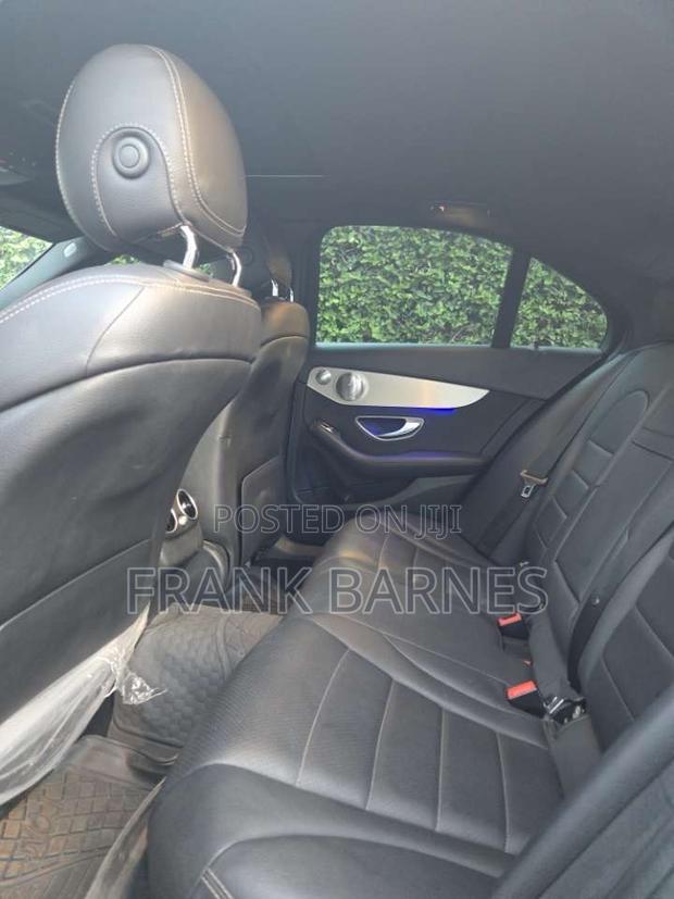 Mercedes-Benz C300 2020 Black