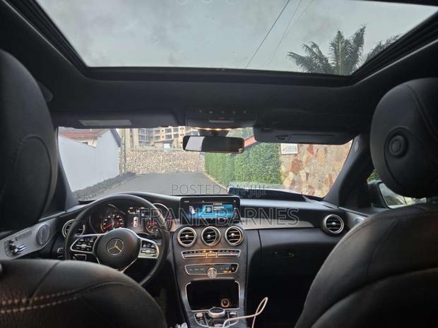Mercedes-Benz C300 2020 Black
