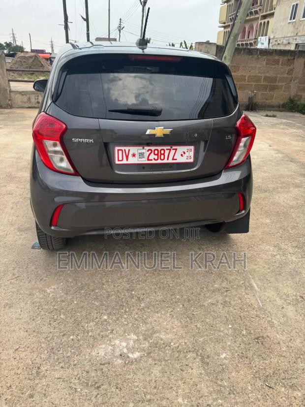 Chevrolet Spark LT w/1LT Manual 2016 Gray photo 3