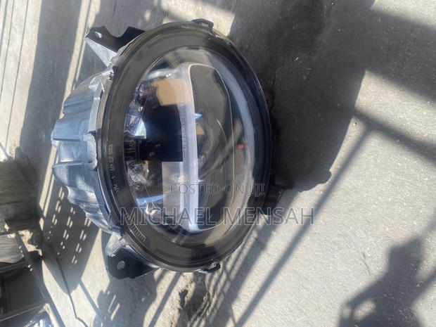 Jeep Wrangler Head Light photo 5
