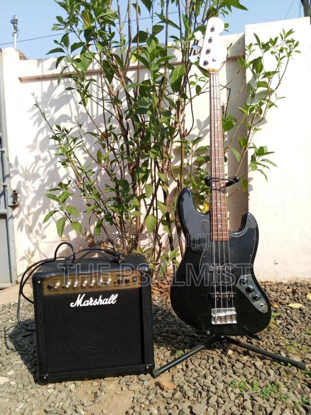 Lennard Vintage Jb300 Guitar Marshall 15mg CDR Bass Combo