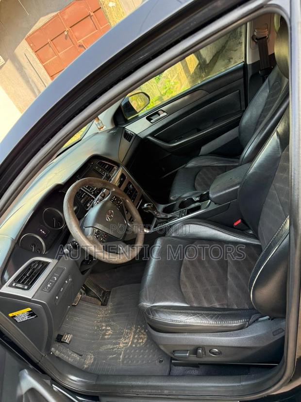 Hyundai Sonata 2016 Black