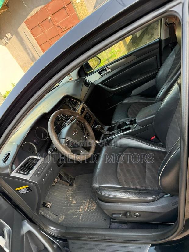Hyundai Sonata 2016 Black