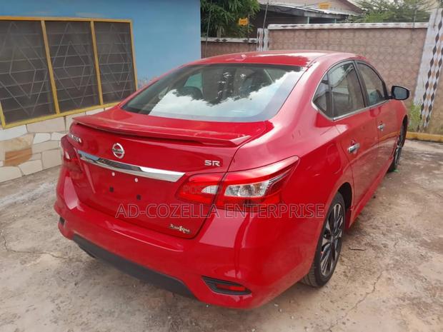 Nissan Sentra SR 2019 Red
