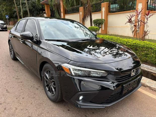 Honda Civic Touring 2022 Black photo 3
