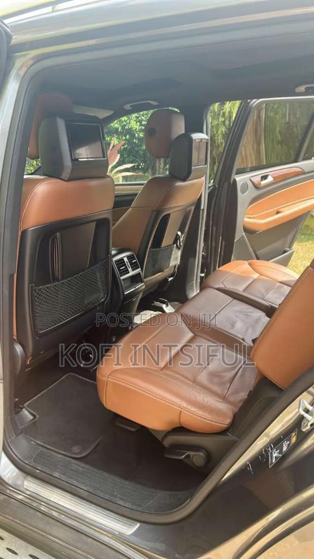 Mercedes-Benz GLS-Class GLS450 4MATIC 2018 Black photo 4