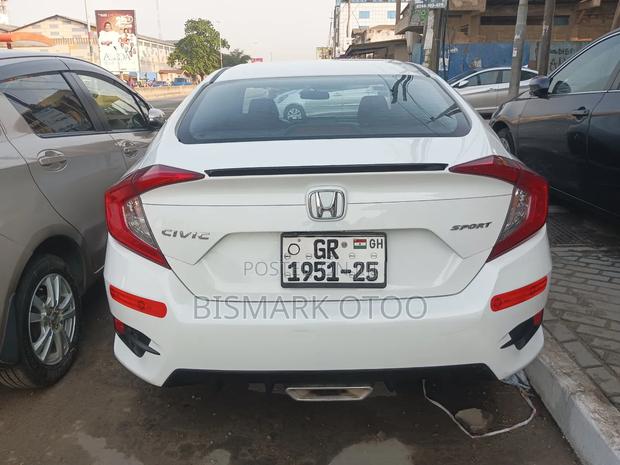 Honda Civic 2019 White