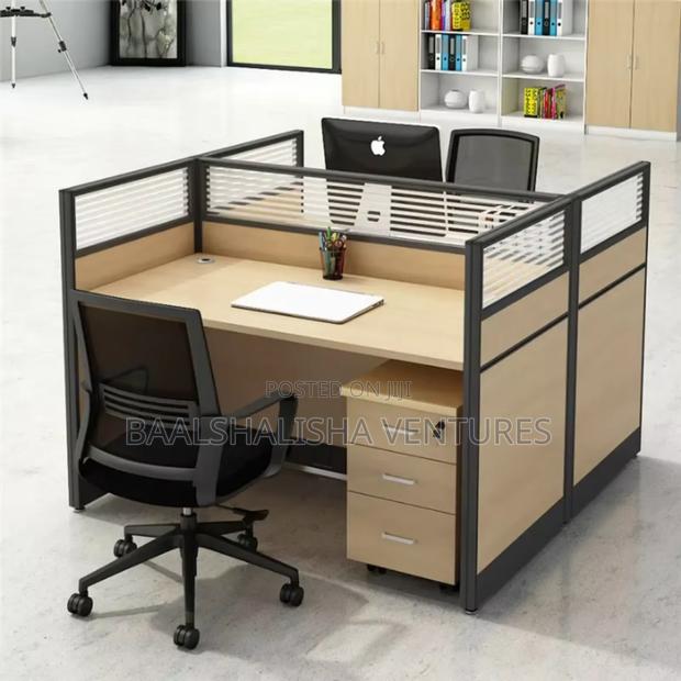 Workstation Face To Face Sitting Verons