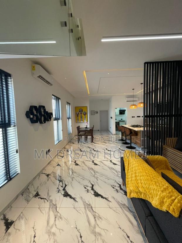 Furnished 4bdrm Mansion in School Junction for rent photo 6