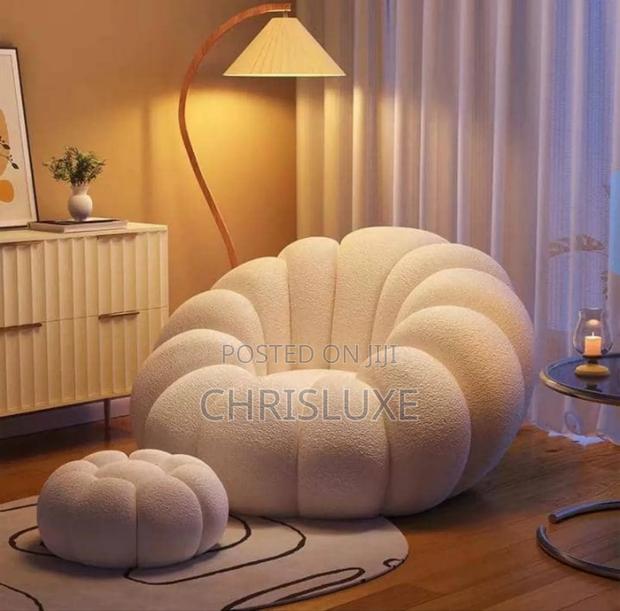 Fluffy Chair With Leg Rest
