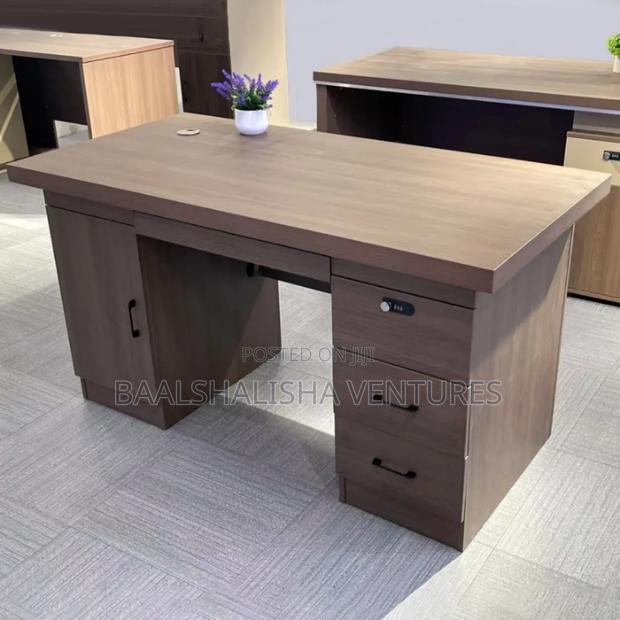 Office Desk/ Table Deco Cute Qurs