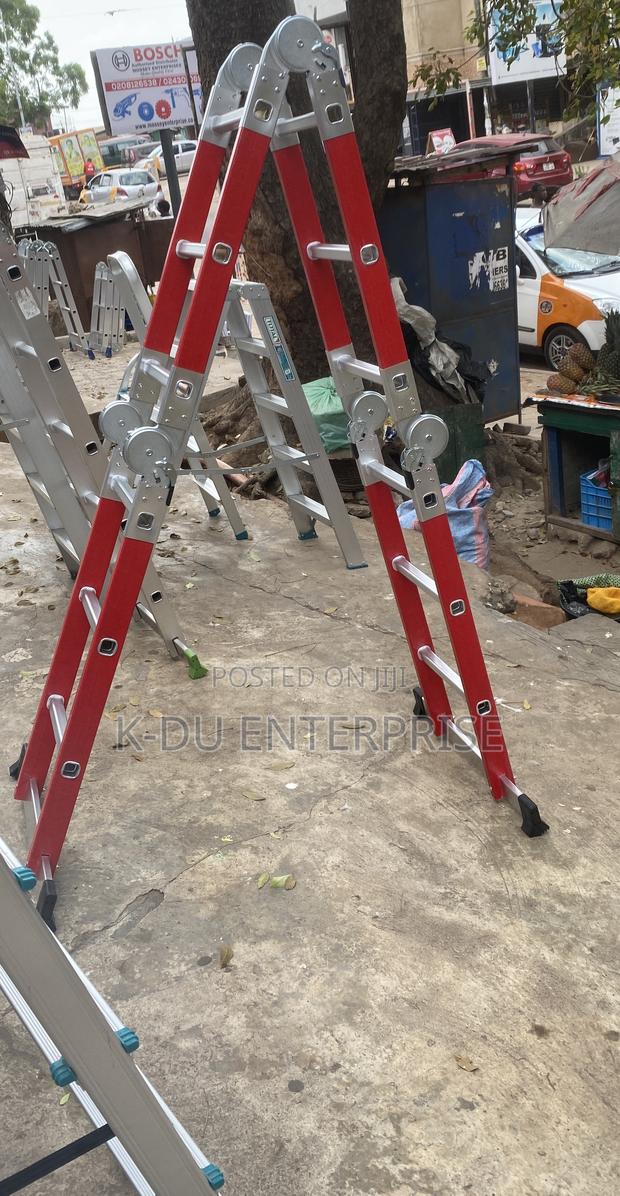 Fiberglass Folding Ladder 4x3 photo 4