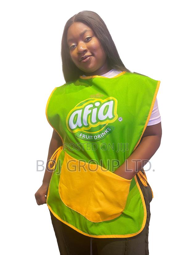Plain And Customized Aprons