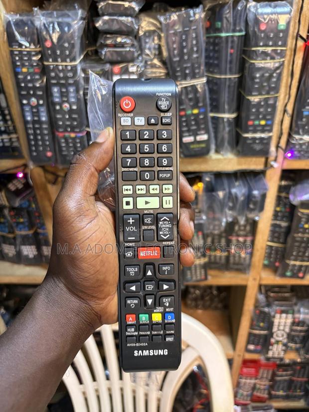 Samsung 3d Blue Ray Home Theater Remote Control · Photo 2