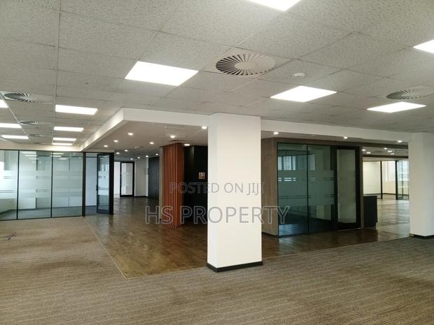 Executive 500sqm Office Space at Airport Residential Area for Rent