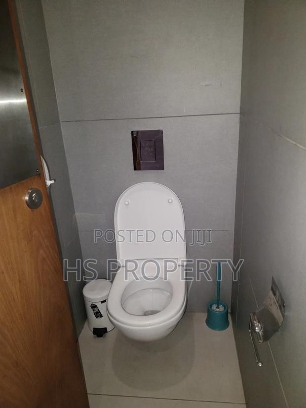 Executive 500sqm Office Space at Airport Residential Area for Rent photo 15