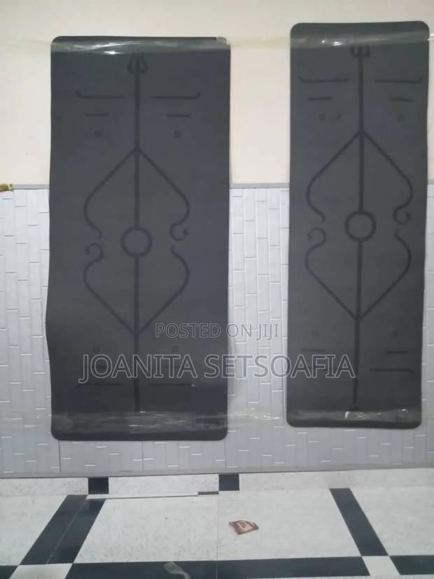 Portion Line Yoga Mat