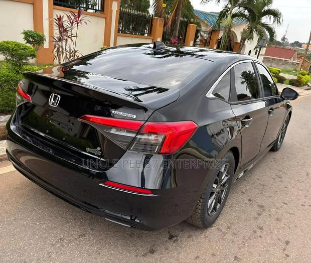 Honda Civic Touring 2022 Black photo 8