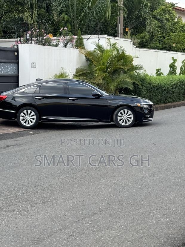 Honda Accord 2019 Black